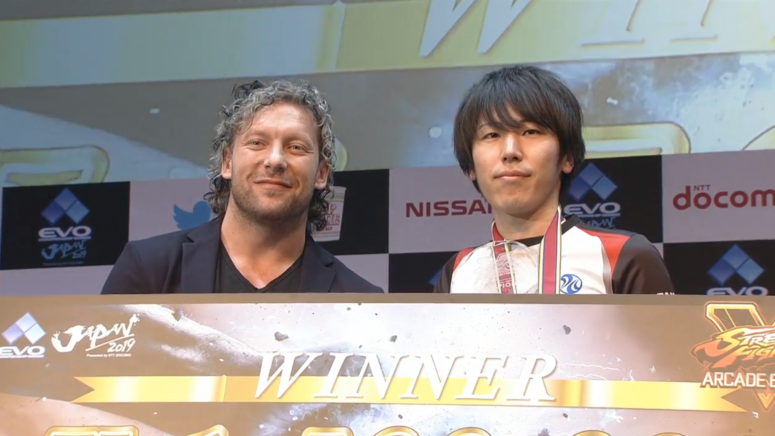 Momochi_kennyOmega_evoJapan2019