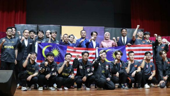 Malaysian Mobile Legends Teams Embark On Global Stage After Historic Parliament Send-Off
