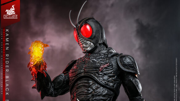Battle Damaged Kamen Rider Black Sun Looks Badass In Hot Toy Form