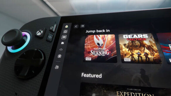 Xbox & Asus ROG Team Up To Make New Xbox Portable Gaming Handheld